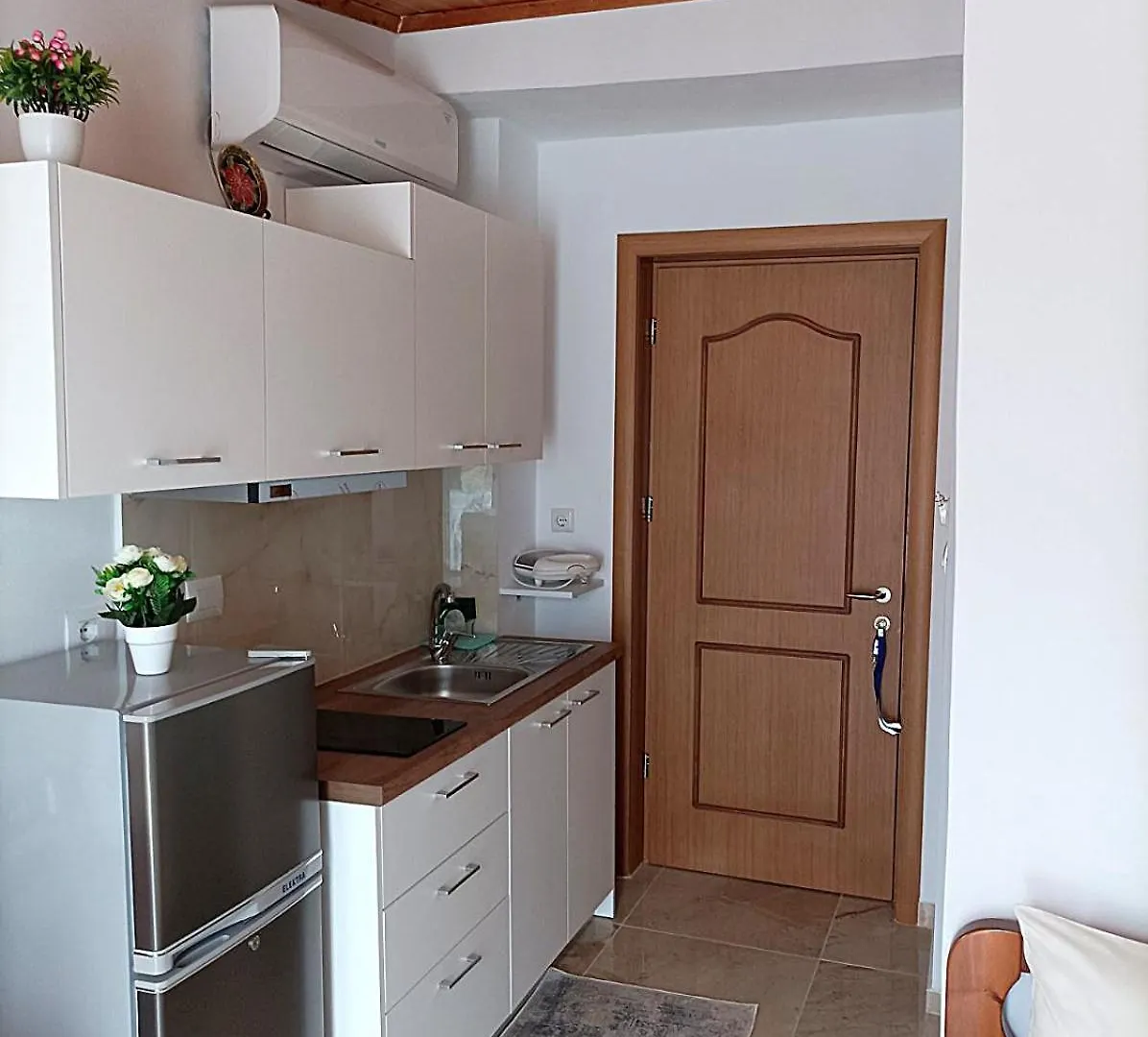 Villa Mihal Apartments Ksamil