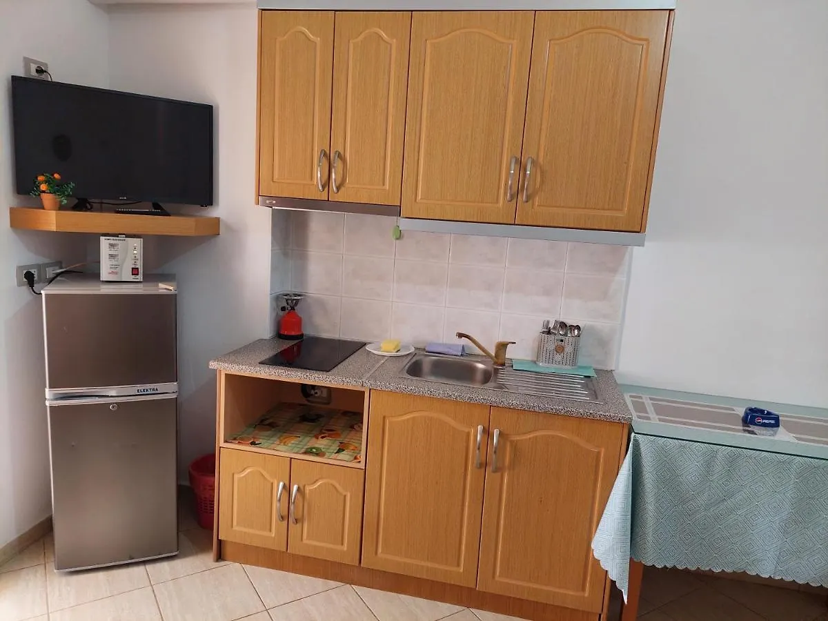 Villa Mihal Apartments Ksamil