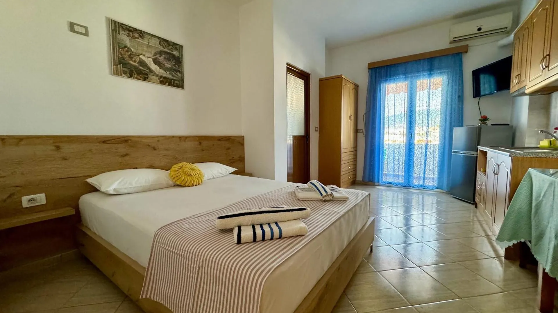 Villa Mihal Apartments Ksamil