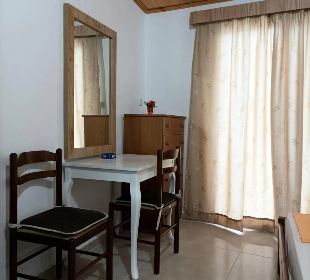 Villa Mihal Apartments Ksamil